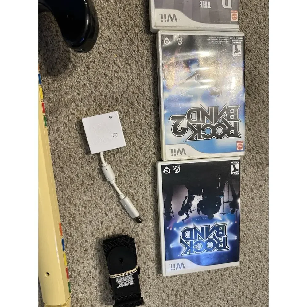 Nintendo Wii Rock Band Guitar w Dongle Strap 1 2 Games RockBand Beatles Tested
